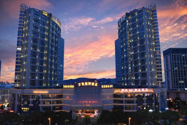 Wanjia International Hotel 취안저우 외부 사진